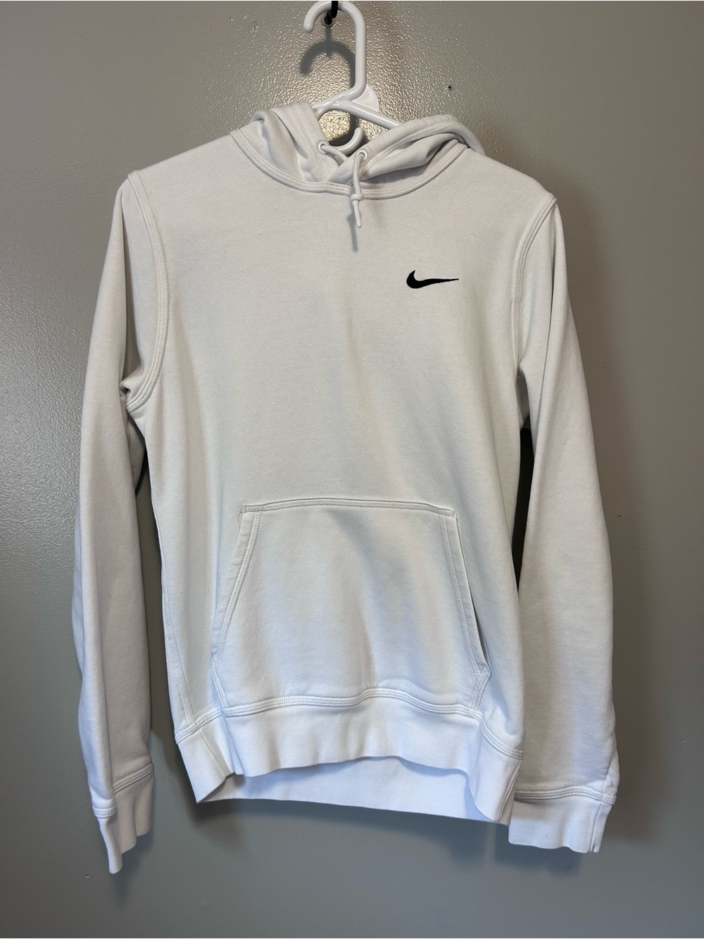 Nike Men’s White Hoodie with Black Swoosh
